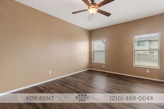 8709 Azul Sky Ct in Converse, TX - Building Photo - Building Photo