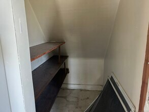 18 Eastwood Ave in Waterbury, CT - Building Photo - Building Photo