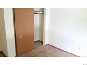1309 Wagon Wheel Trail in O'Fallon, MO - Building Photo - Building Photo