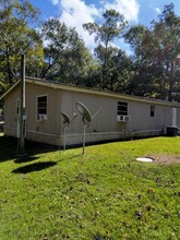 15509 Parret Ln in Willis, TX - Building Photo - Building Photo