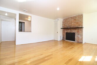 931 Spruce St in Philadelphia, PA - Building Photo - Building Photo
