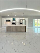 868 Cervantes St E in Lehigh Acres, FL - Building Photo - Building Photo