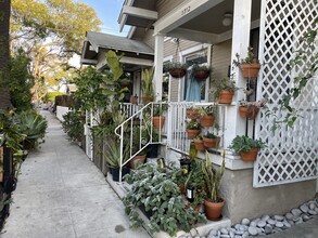 1712 E 8th St in Long Beach, CA - Building Photo - Building Photo