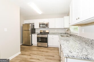 7125 Puckett St SW in Covington, GA - Building Photo - Building Photo