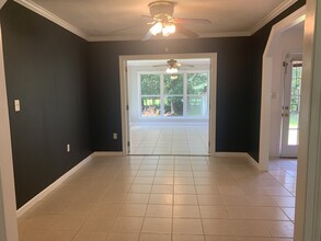 3406 W Adeline St in Hattiesburg, MS - Foto de edificio - Building Photo