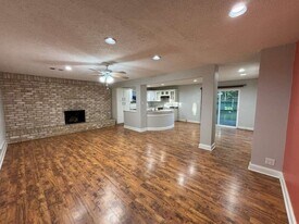 2015 E Lacey Oak Cir in Spring, TX - Building Photo