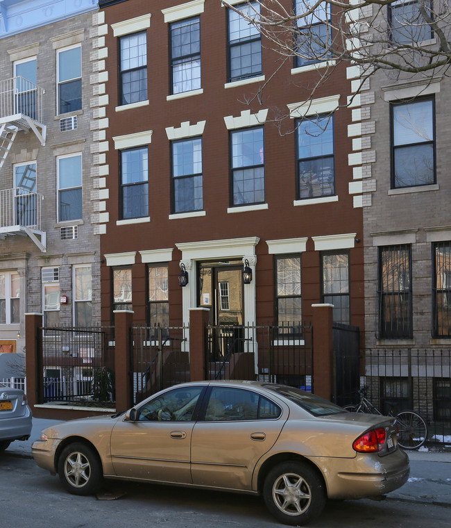 872 Jefferson Ave in Brooklyn, NY - Building Photo - Building Photo