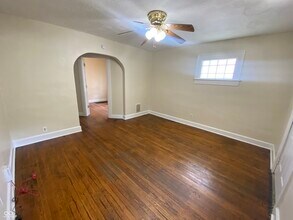 621 Tecumseh St in Indianapolis, IN - Building Photo - Building Photo