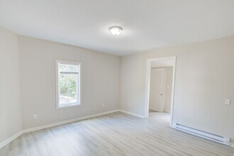1601 Elm Ave-Unit -1603 Elm Ave - Unit 2 in Portsmouth, VA - Building Photo - Building Photo