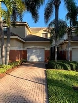 3897 Tree Top Dr in Weston, FL - Building Photo