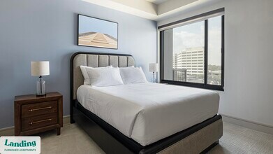 1414 Wood Hollow Dr, Unit 1-627 in Houston, TX - Foto de edificio - Building Photo