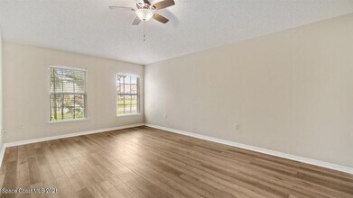 494 Paigo St SE in Palm Bay, FL - Building Photo - Building Photo