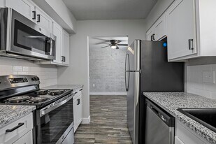 Flats on Handley:  Pool, BBQ Area, Renovated Units in Fort Worth, TX - Building Photo