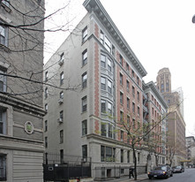 15 Clark St Apartments