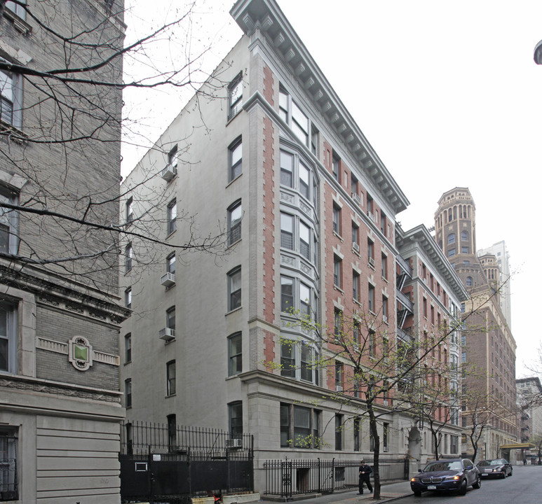 15 Clark St in Brooklyn, NY - Building Photo