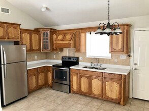 724 S O'Hare Dr, Unit A in Edinburg, TX - Building Photo - Building Photo