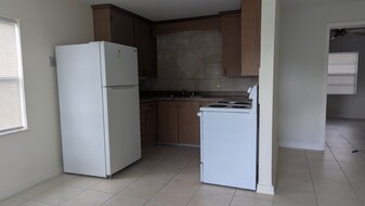 2309 S Mills Ave in Orlando, FL - Building Photo