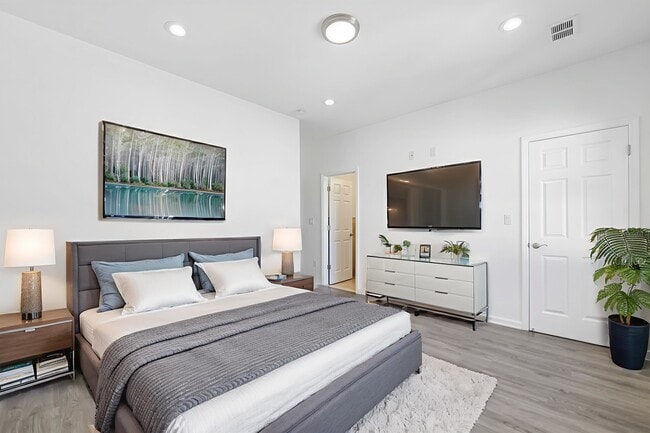 62 Hutton St in Jersey City, NJ - Building Photo - Building Photo