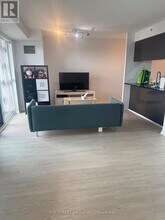 275-1275 Yorkland Rd in Toronto, ON - Building Photo - Building Photo