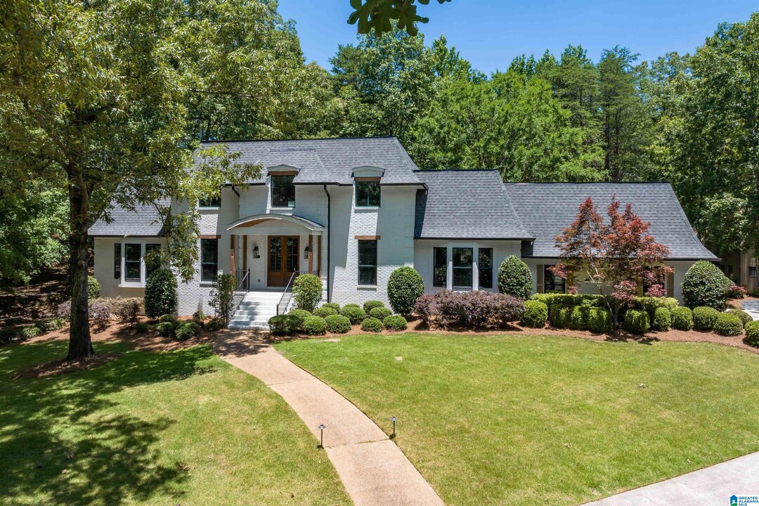 318 Valley View Rd in Indian Springs Village, AL - Building Photo