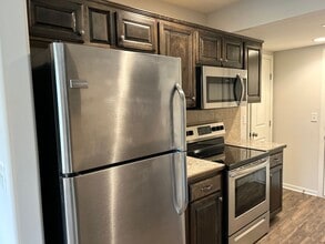 1506 NE Erin Ct in Grain Valley, MO - Building Photo - Building Photo