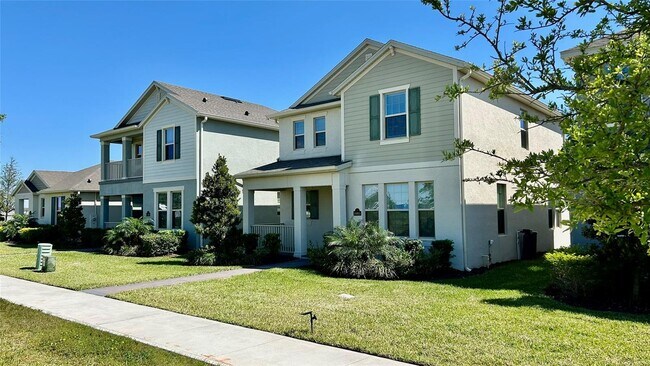 11015 Bostwick Aly in Oakland, FL - Building Photo - Building Photo