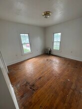 167 Salem St, Unit 1 in Port Ewen, NY - Building Photo - Building Photo