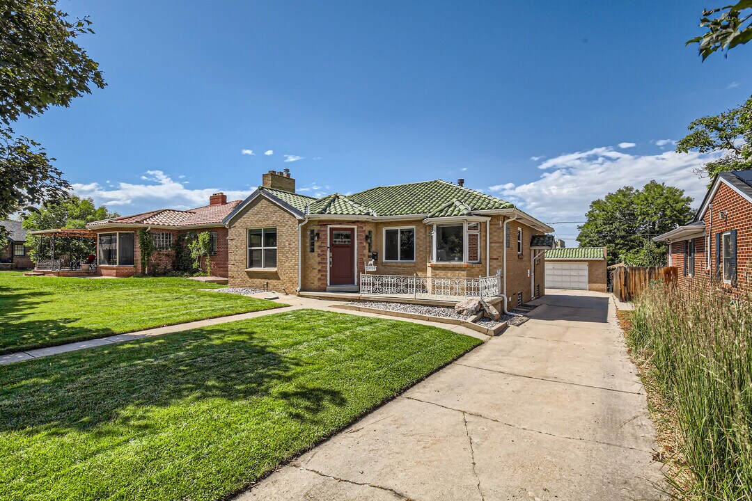 4945 W 35th Ave in Denver, CO - Building Photo