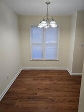 1225 Oakplace Dr SW in Marietta, GA - Building Photo - Building Photo