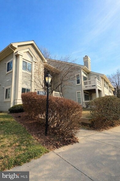 5917 Barbados Pl, Unit 103 in Rockville, MD - Building Photo - Building Photo