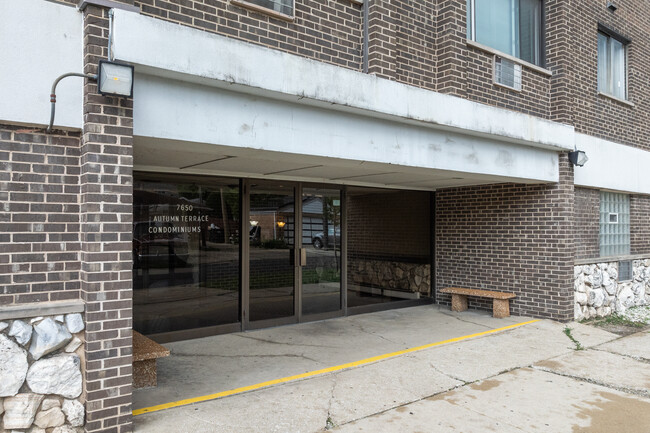 Autumn Terrace in Elmwood Park, IL - Building Photo - Building Photo