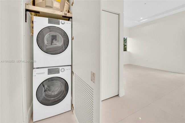 property at 530 SW 11th Ave