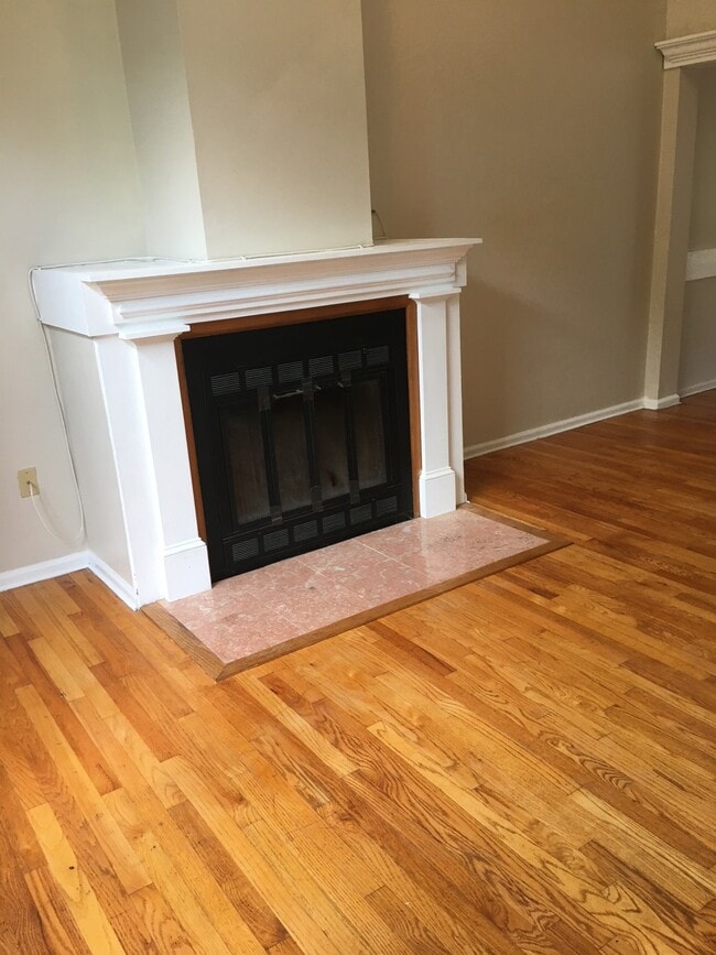 2514 Boston Post Rd, Unit R4 in Guilford, CT - Building Photo - Building Photo