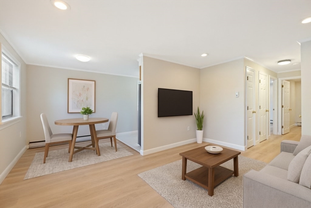 51 Lynde St in Melrose, MA - Building Photo