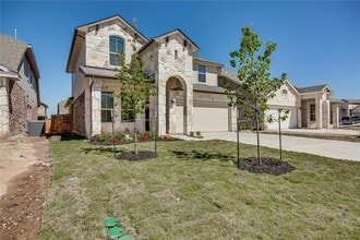 12124 Wickline Wy in Austin, TX - Building Photo - Building Photo