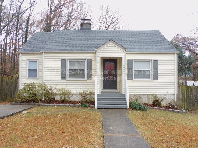 property at 2203 Maywood St