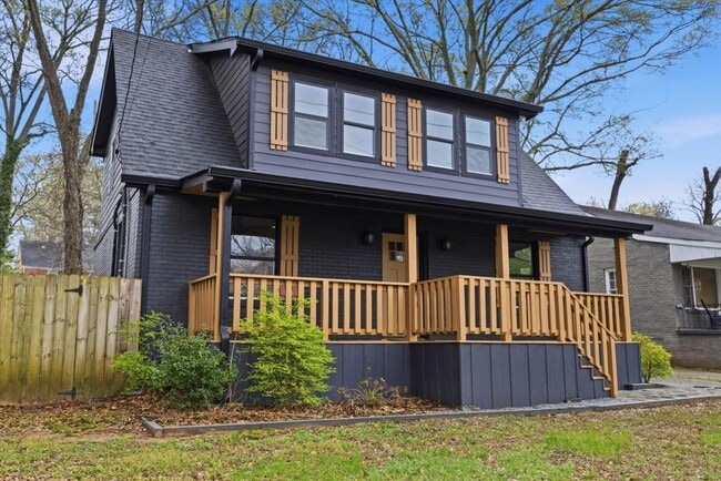 2455 Lynn Iris Dr in Decatur, GA - Building Photo - Building Photo