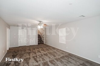 384 Ambitious St in Henderson, NV - Building Photo - Building Photo