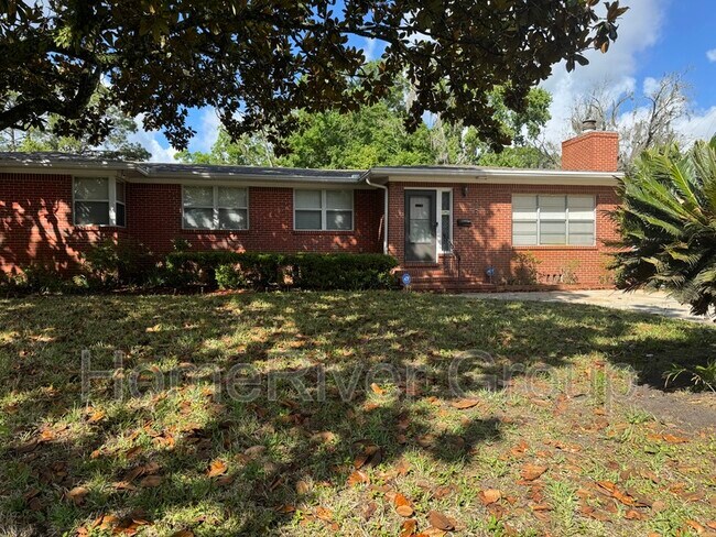 2204 Tegner Dr in Jacksonville, FL - Building Photo - Building Photo