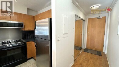 2268 Redbud Ln in Vancouver, BC - Building Photo - Building Photo