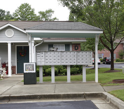 Highland Park Senior Village in Douglasville, GA - Building Photo - Building Photo