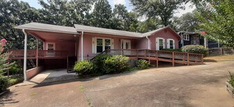 132 Dunn Hollow Dr in Fairfield Bay, AR - Building Photo