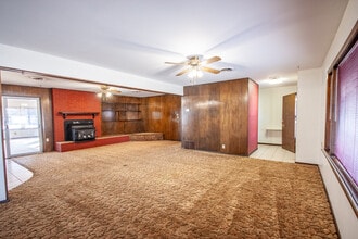 1321 Piedmont Dr in Clovis, NM - Building Photo - Building Photo