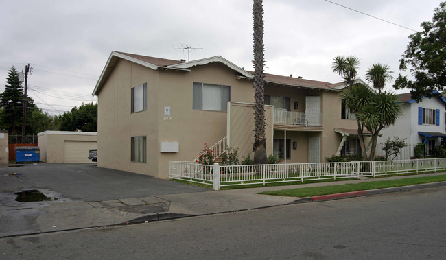 709 N Anna Dr in Anaheim, CA - Building Photo - Building Photo