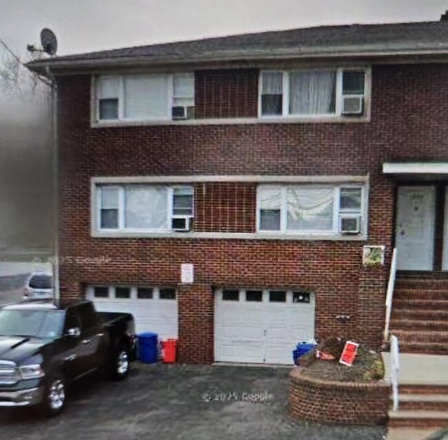 property at 153 Palisade Ave