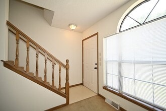 1143 Hampton Ln in Platte City, MO - Building Photo - Building Photo