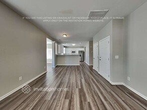 1003 Thorncroft Rd in Greensboro, NC - Foto de edificio - Building Photo