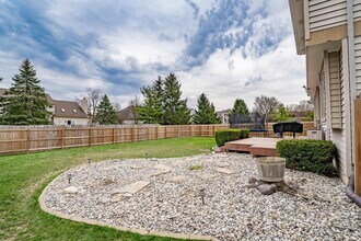 115 Blue Cliff Pl in Fort Wayne, IN - Building Photo - Building Photo