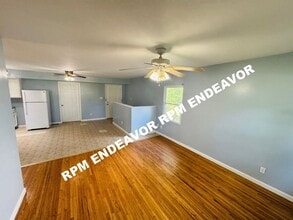 334 Lancashire Rd in St. Louis, MO - Building Photo - Building Photo