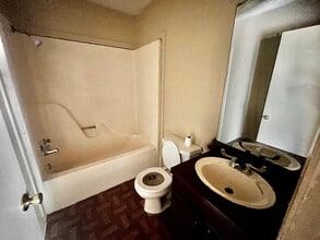 576 Halbert Heights Rd in Brookhaven, MS - Building Photo - Building Photo